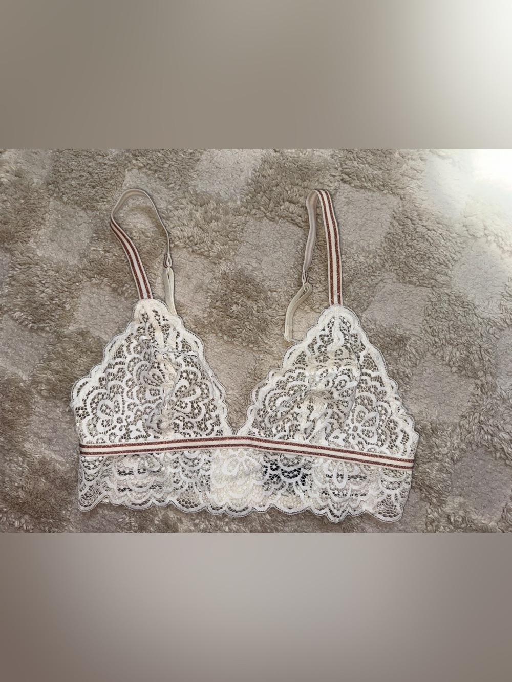 Undiz Cream Lace Bralette
